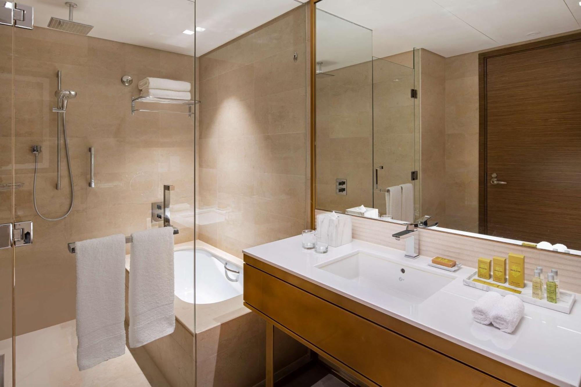 Doubletree Suites By Hilton - Riyadh Financial District Ngoại thất bức ảnh