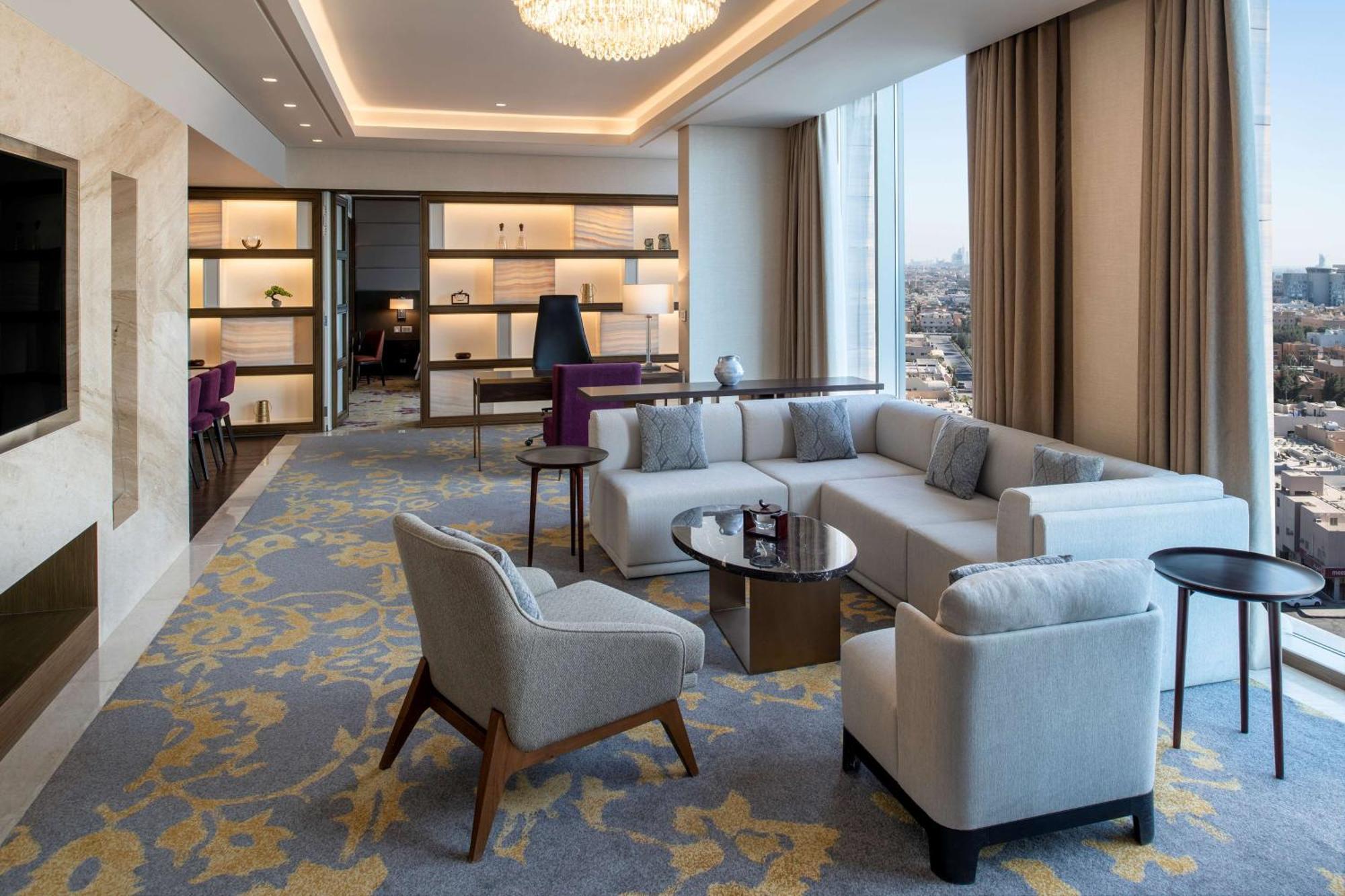 Doubletree Suites By Hilton - Riyadh Financial District Ngoại thất bức ảnh